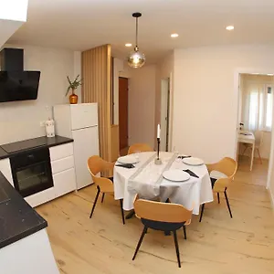 https://apartment-nikolina-croatia6.splithotels.org